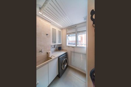 Apartamento à venda com 67m², 2 quartos e 2 vagas Apartamento à venda com 67m², 2 quartos e 2 vagasÁrea de Serviço