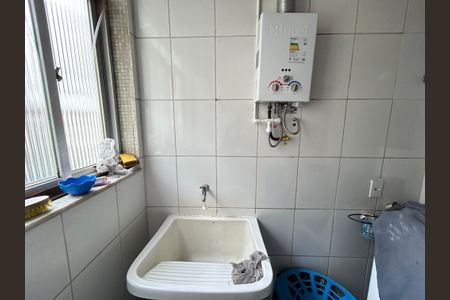 Apartamento à venda com 110m², 3 quartos e 1 vagaÁrea de Serviço