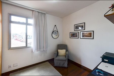 Apartamento à venda com 267m², 4 quartos e 4 vagasQuarto 2