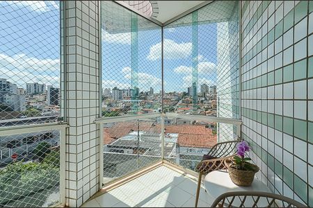 Apartamento à venda com 267m², 4 quartos e 4 vagasVaranda