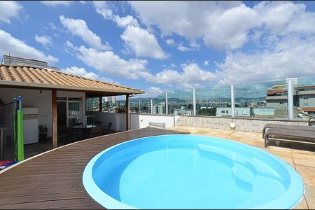 Apartamento à venda com 267m², 4 quartos e 4 vagasÁrea Cobertura