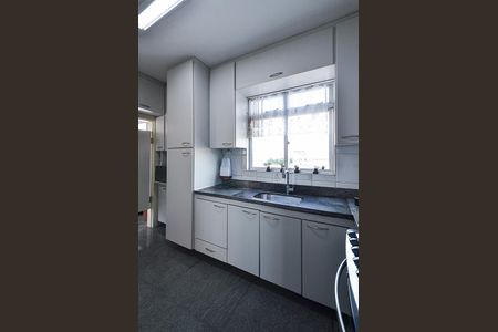 Apartamento à venda com 267m², 4 quartos e 4 vagasCozinha