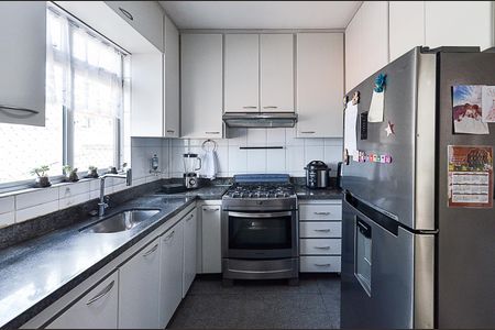 Apartamento à venda com 267m², 4 quartos e 4 vagasCozinha