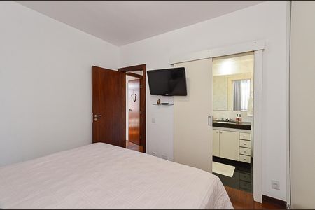 Apartamento à venda com 267m², 4 quartos e 4 vagasSuíte
