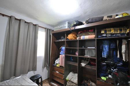Quarto 1 de apartamento para alugar com 2 quartos, 34m² em Jardim Recanto Verde, São Paulo