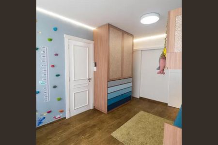 Foto 15 de casa à venda com 3 quartos, 144m² em Chácara Inglesa, São Paulo