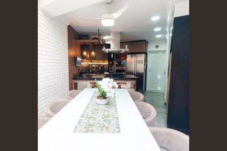 Foto 05 de casa à venda com 3 quartos, 144m² em Chácara Inglesa, São Paulo
