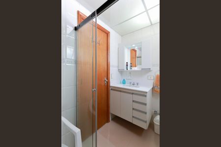 Apartamento à venda com 80m², 3 quartos e 2 vagas Apartamento à venda com 80m², 3 quartos e 2 vagasBanheiro