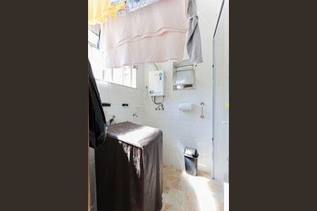 Apartamento à venda com 80m², 3 quartos e 2 vagas Apartamento à venda com 80m², 3 quartos e 2 vagasÁrea de serviço