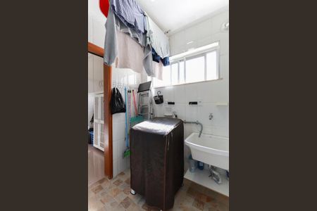 Apartamento à venda com 80m², 3 quartos e 2 vagas Apartamento à venda com 80m², 3 quartos e 2 vagasÁrea de serviço