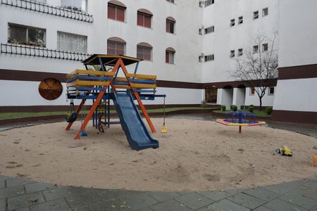 Apartamento à venda com 80m², 3 quartos e 2 vagas Apartamento à venda com 80m², 3 quartos e 2 vagasÁrea comum - Playground