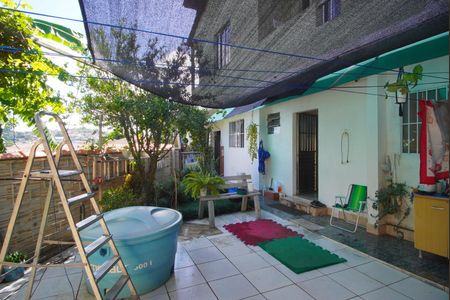 Casa à venda com 168m², 3 quartos e 2 vagasQuarto 2 - Vista