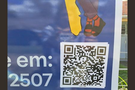 Casa à venda com 168m², 3 quartos e 2 vagasQR Code