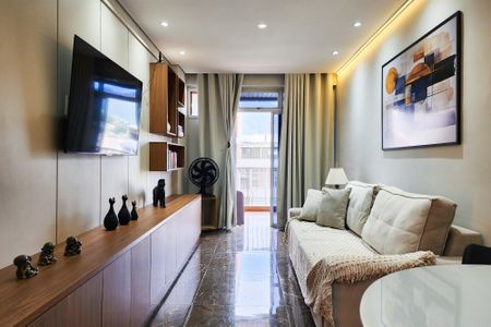 Sala  de apartamento à venda com 2 quartos, 64m² em Vila Isabel, Rio de Janeiro