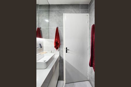 Apartamento à venda com 64m², 2 quartos e 1 vagaBanheiro da Suíte 