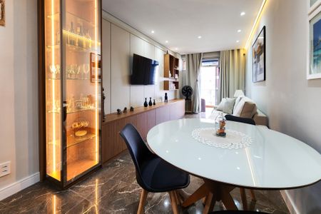 Sala  de apartamento à venda com 2 quartos, 64m² em Vila Isabel, Rio de Janeiro