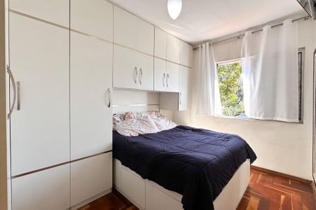 Apartamento à venda com 66m², 2 quartos e 1 vagaQuarto 2