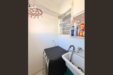 Apartamento à venda com 60m², 2 quartos e 1 vagaÁrea de Serviço