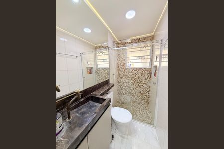 Apartamento à venda com 60m², 2 quartos e 1 vagaBanheiro Social