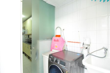 Apartamento à venda com 124m², 2 quartos e 4 vagas Apartamento à venda com 124m², 2 quartos e 4 vagasÁrea de Serviço