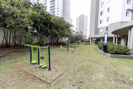 Apartamento à venda com 124m², 2 quartos e 4 vagas Apartamento à venda com 124m², 2 quartos e 4 vagasÁrea comum - Academia