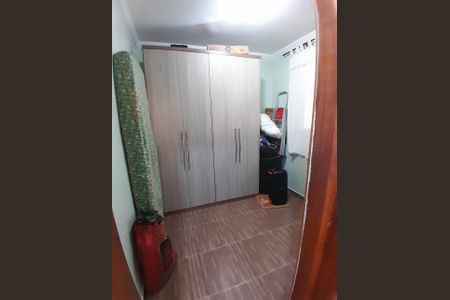 Quarto de apartamento à venda com 3 quartos, 68m² em Jardim do Estádio, Santo André