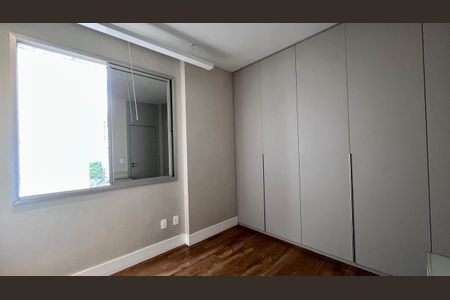 Apartamento à venda com 105m², 3 quartos e 2 vagasquarto 