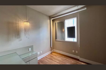 Apartamento à venda com 105m², 3 quartos e 2 vagasquarto 