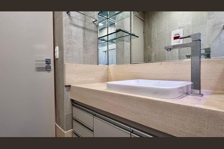 Apartamento à venda com 105m², 3 quartos e 2 vagasbanho