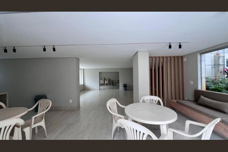 Apartamento à venda com 105m², 3 quartos e 2 vagasÁrea comum - Salão de festas