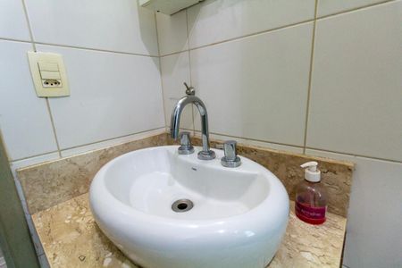 Apartamento para alugar com 100m², 2 quartos e 3 vagasBanheiro 2