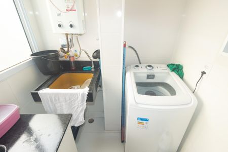 Apartamento para alugar com 55m², 2 quartos e 1 vagaCozinha e Área de Serviço