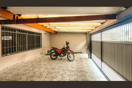Casa à venda com 145m², 3 quartos e 3 vagasGaragem