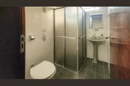 Casa à venda com 145m², 3 quartos e 3 vagasBanheiro