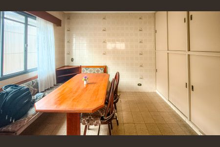 Casa à venda com 145m², 3 quartos e 3 vagasCopa