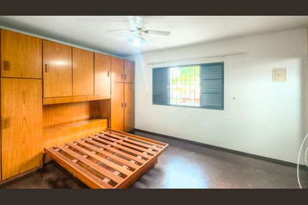 Suíte de casa à venda com 3 quartos, 145m² em Jardim Alzira, São Paulo