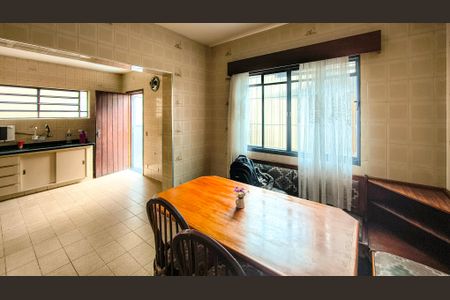 Casa à venda com 145m², 3 quartos e 3 vagasCopa