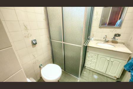 Casa à venda com 145m², 3 quartos e 3 vagasBanheiro