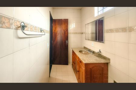 Casa à venda com 145m², 3 quartos e 3 vagasBanheiro da Suíte