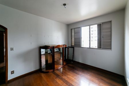 Apartamento à venda com 290m², 4 quartos e 3 vagasQuarto 1