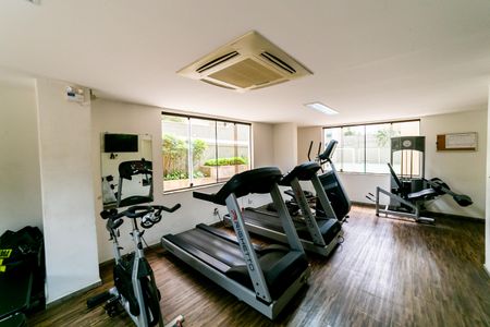 Apartamento à venda com 290m², 4 quartos e 3 vagasÁrea comum - Academia