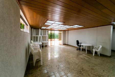 Apartamento à venda com 290m², 4 quartos e 3 vagasÁrea comum - Salão de festas