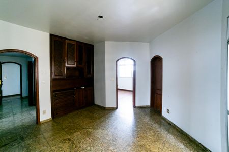 Apartamento à venda com 290m², 4 quartos e 3 vagasCopa