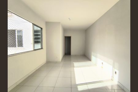 Apartamento à venda com 90m², 4 quartos e 2 vagasSala