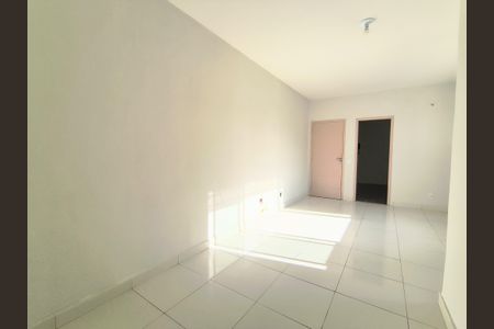 Sala de apartamento à venda com 4 quartos, 90m² em Taquara, Rio de Janeiro