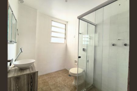 Apartamento à venda com 90m², 4 quartos e 2 vagasBanheiro Social