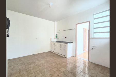 Apartamento à venda com 90m², 4 quartos e 2 vagasCozinha