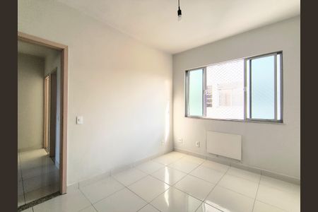 Apartamento à venda com 90m², 4 quartos e 2 vagasQuarto 3