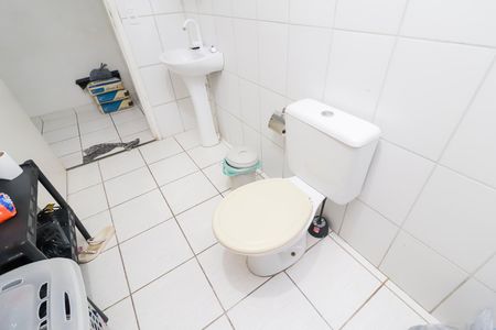 Apartamento para alugar com 51m², 2 quartos e sem vagaBanheiro