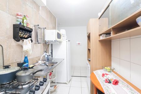 Apartamento para alugar com 51m², 2 quartos e sem vagaCozinha e Área de Serviço